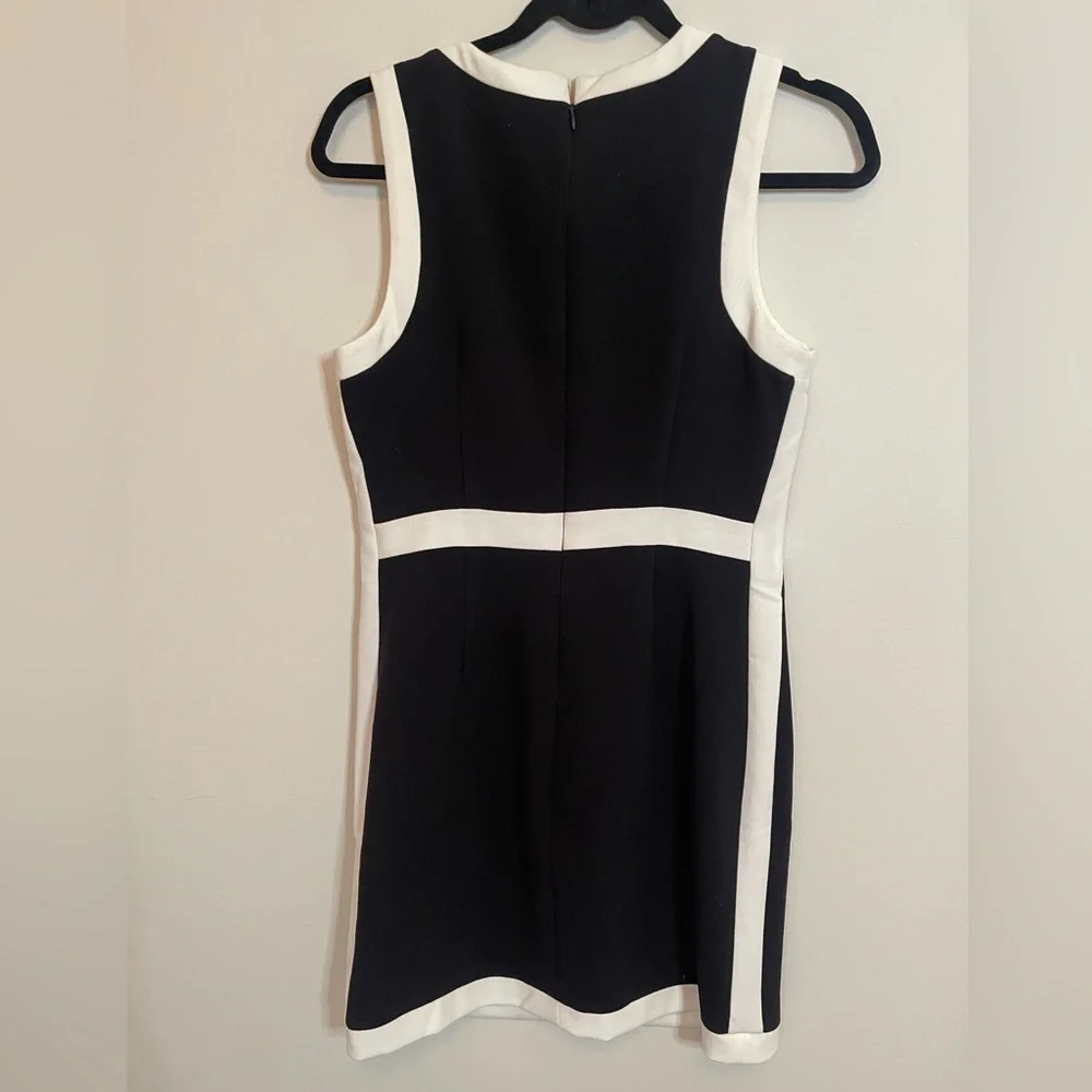 Black and white above knee dress , size M - Picture 6 of 6